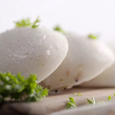 Stuffed Microwaved Idlis – Lazy Comfort Food